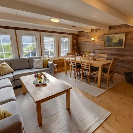 Flotunet - Anestova Ferienhaus