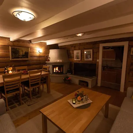 Flotunet - Anestova Holiday home Stryn